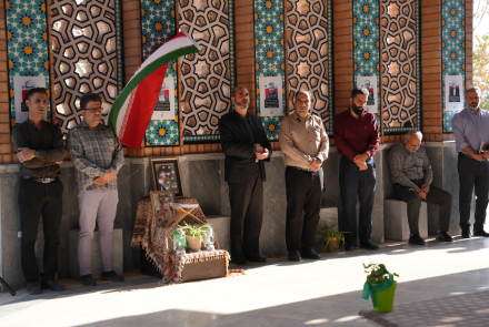 غبارروبی و عطرافشانی مزار شهدای گمنام به مناسبت هفته دفاع مقدس و آغاز سال تحصیلی جدید